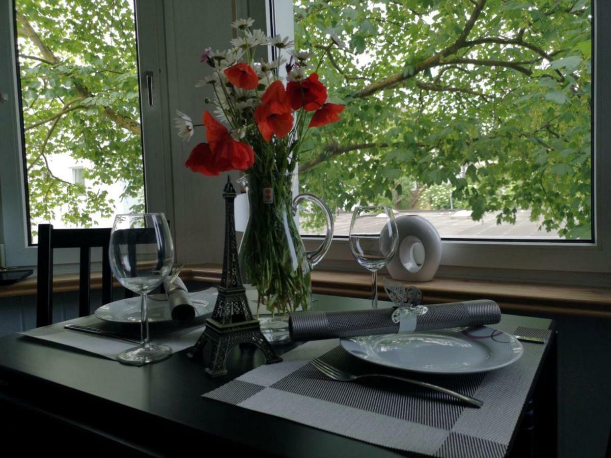 Apartment Paris&ny&london